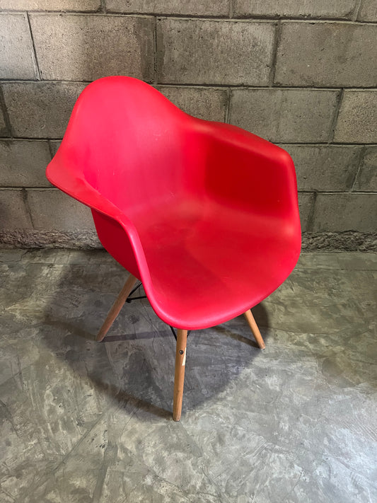 SILLA BERLIN C/BRAZOS P/MADERA